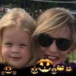 Meet your Posher, Debbie